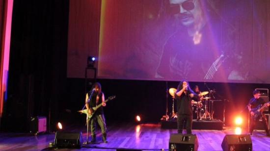 La banda de heavy metal Resistencia en uno concierto en Quito, en octubre de 2024.