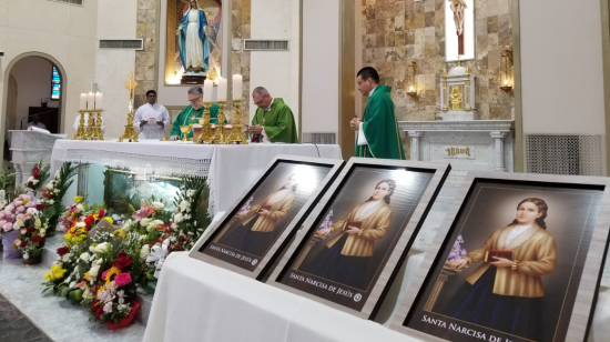 Cuadros de Santa Narcisa de Jesús