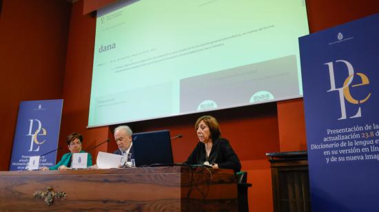 El director de la RAE y presidente de la Asociación de Academias de la Lengua Española (ASALE) presentan la actualización del diccionario, 10 de diciembre de 2024.