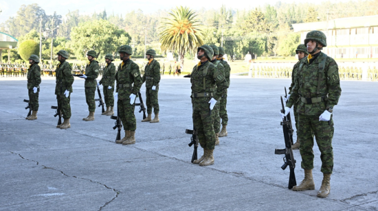 Estudiantes de la ESMIL