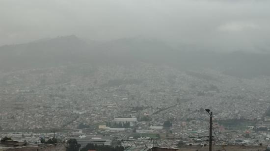 Lluvia en Quito registrada la tarde de este 11 de diciembre de 2024.