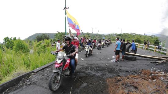 Protestas en Archidona, provincia de Puyo, el 7 de diciembre de 2024, en contra de la mega cárcel que tenía previsto construir el Gobierno.