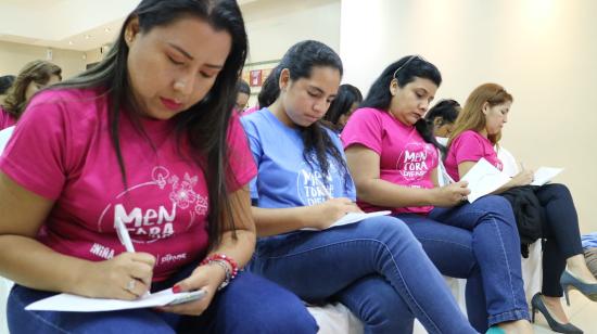 Programa de liderazgo femenino de Difare.