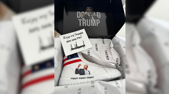 Fotografía cedida por Official Trump Store de artículos de la marca Trump