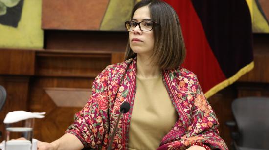 La presidenta encargada de la Asamblea Nacional, Esther Cuesta, preside la sesión 1003 del Pleno del poder legislativo el 6 de enero de 2025.