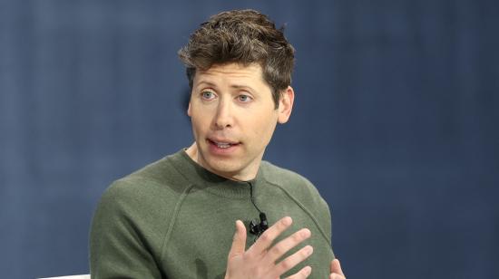 Sam Altman, cofundador y director ejecutivo de OpenAI, durante la cumbre anual DealBook del New York Times en Jazz, 4 de diciembre de 2024.