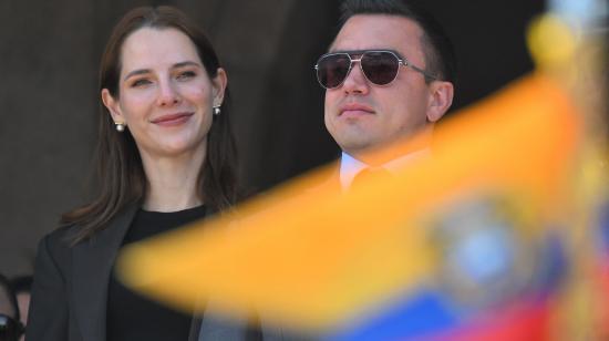 El presidente de Ecuador, Daniel Noboa, en el balcón de Carondelet, luego de conocerse su triunfo en las elecciones de abril de 2025.