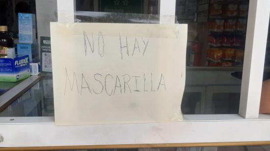 Distribuidoras farmacéuticas agotaron su stock de mascarillas en Guayaquil.