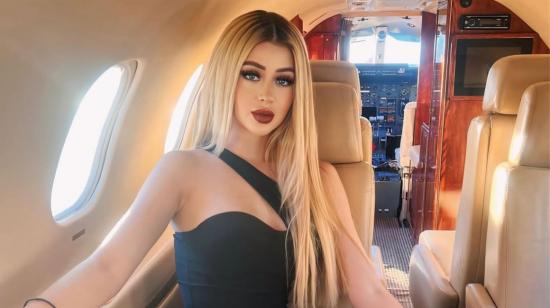 La influencer Valeria Márquez en un avión privado, 21 de febrero de 2024.
