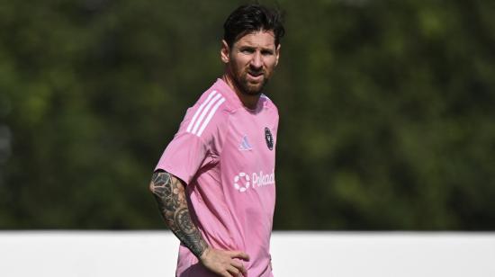 Lionel Messi, del Inter Miami, durante una sesión de entrenamiento del 13 de junio de 2025, previo al partido contra el Al-Ahly de Egipto por el Mundial de Clubes de la FIFA.