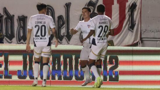 Jugadores de Liga de Quito festejando su gol ante Vinotinto, 14 de junio de 2025.