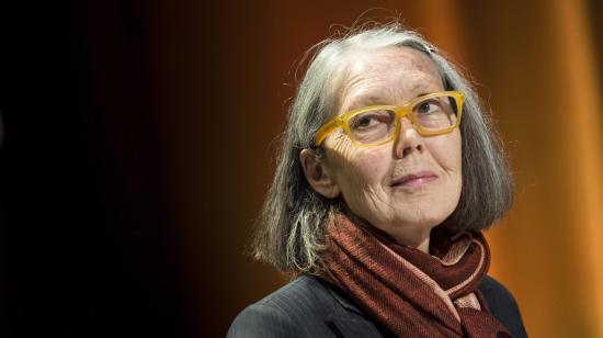 Poeta y escritora canadiense Anne Carson durante un evento en Suecia, el 8 de mayo de 2025.
