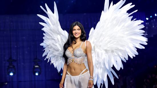 Kylie Jenner desfila en la pasarela del Victoria's Secret Fashion Show 2026,18 de octubre de 2026.