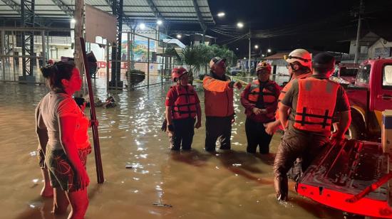 Desbordamiento del río Chaguana, en la provincia de El Oro.