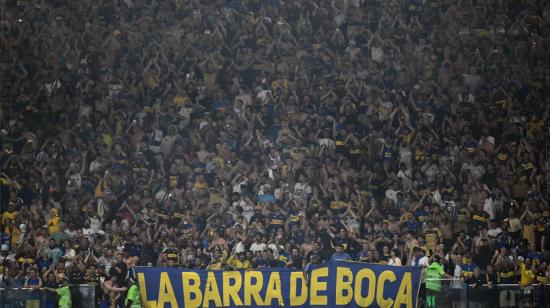 Hinchas de Boca Juniors celebrando la clasificación a la final de la Copa Sudamericana el 20 de octubre de 2026.