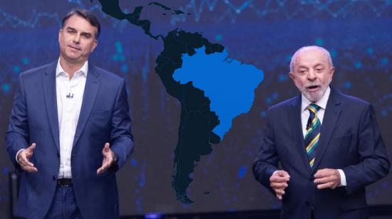 Imagen generada con inteligencia artificial, que muestra a los candidatos Flávio Bolsonaro y Lula da Silva, en el debate por las elecciones presidenciales de Brasil, con un fondo del mapa de América del Sur.