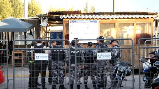 Exteriores del centro de privación de libertad N°3 o cárcel de Riobamba, donde se encuentra recluida Luisa González, el 23 de octubre de 2026.