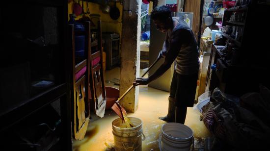 Lluvias inusuales para octubre, vinculadas al fenómeno de El Niño, dejaron a 800 familias afectadas en Tenguel, parroquia rural de Guayaquil, el 19 de octubre del 2026.