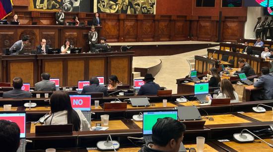 El Pleno de la Asamblea aprobó el 27 de octubre de 2026 el inicio de una fiscalización a la gestión del Municipio de Quito.