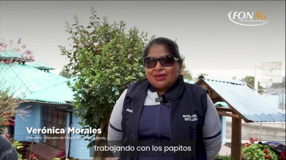 Mini documental del proyecto Ayllu en Quito, donde participan toda la comunidad educativa: maestros, estudiantes y padres de familia.