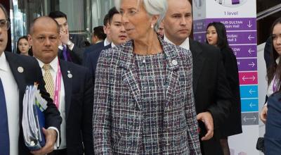 Christine Lagarde, directora del FMI, a su llegada al Foro Económico de Kazajistán. 