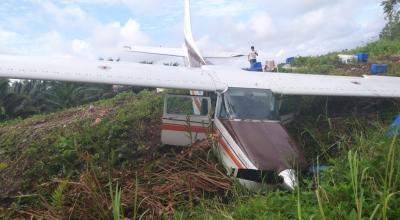 La aeronave tipo Cessna, con 240 paquetes de droga, se estrelló en San Lorenzo (Esmeraldas). 
