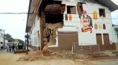 Imagen de un edificio en Yurimaguas (Perú), afectado por el terremoto. 