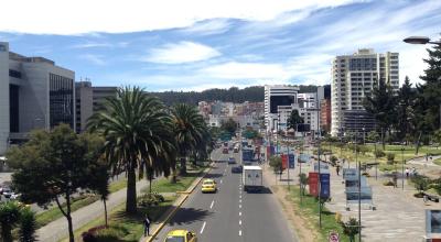 Panorámica de la avenida Naciones Unidas en Quito, 21 de agosto de 2020.
