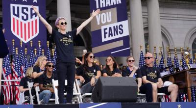 Megan Rapinoe, capitana del equipo estaounidense de fútbol, durante la celebración del título del Mundial de Francia 2019, en Nueva York.