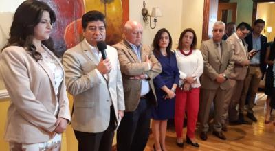 Jorge Yunda y concejales presentan campaña ´Enamórate de Quito´
