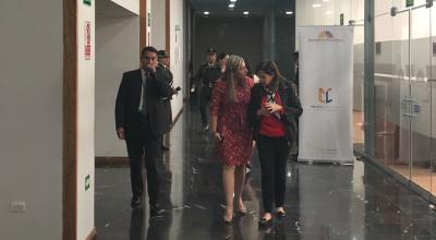 La ministra María Paula Romo se reunió anoche, 1 de octubre de 2019, con el bloque oficialista, en la Asamblea.
