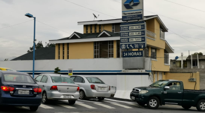 una vista panorámica de una gasolinera en Guayaquil, en octubre de 2019.