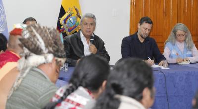 La mesa de diálogo entre el gobierno, encabezado por el presidente Lenín Moreno, y los indígenas se desarrolló el 13 de octubre de 2019.