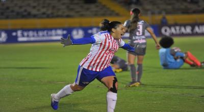 El equipo paraguayo venció 3-0 a Ñañas en el Atahualpa. 