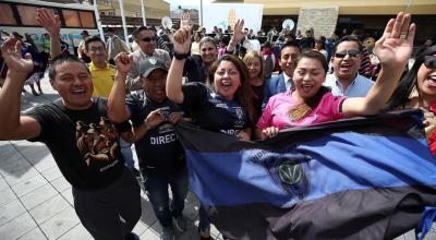 Los aficionados de 'los rayados' apoyan desde Sangolquí a su equipo de cara a la final de Copa Sudamericana.