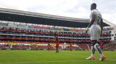 Imagen repetida en los estadios ecuatorianos, donde las gradas lucen sin hinchas en cada fecha del torneo 2019. 
