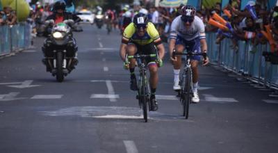 Byron Guama ganó la primera etapa de la Vuelta a Costa Rica y sigue peleando en la clasificación general. 