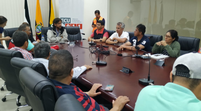 El Comité de Operaciones de Emergencia (COE) de Galápagos se reunió este domingo por el naufragio en San Cristóbal.