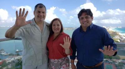 Rafael Correa y Vanessa Freire, en Cancún, el 19 de febrero de 2020.