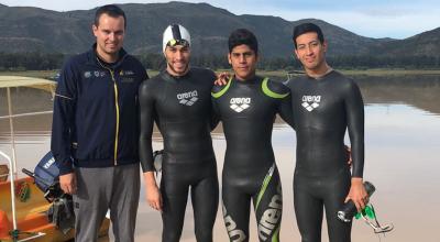 Este es el equipo de nadadores ecuatorianos que permaneció en Bolivia hasta el sábado 18 de abril.