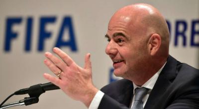 El presidente de la FIFA, Gianni Infantino, en una rueda de prensa en Suiza, en abril de 2020.