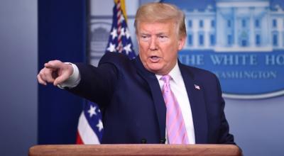 Donald Trump, presidente de Estados Unidos, en una rueda prensa sobre el coronavirus, el sábado 11 de abril, en la Casa Blanca.