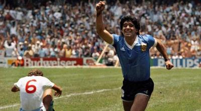 Diego Armando Maradona celebra el 1-0 frente a la selección de Inglaterra, en el Mundial de México 1986.