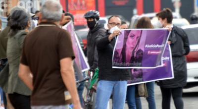 El 10 de septiembre de 2020, en Cuenca se realizó un plantón pidiendo justicia para Gabriela León, víctima de femicidio, durante la emergencia.