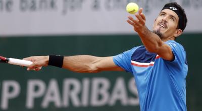 Emilio Gómez durante su partido de primero ronda de Roland Garros ante el italiano Lorenzo Sonego, el lunes 28 de septiembre de 2020.