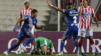 Facundo Barceló festeja el gol de la victoria de Emelec sobre Unión de Santa Fe, por la segunda fase de la Copa Sudamericana, el jueves 29 de octubre de 2020.