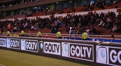 GolTV transmite el campeonato ecuatoriano desde 2018. En el primer año firmó contrato con todas las operadoras de cable, incluida CNT. En 2020 solo mantiene acuerdo con DirecTV. 
