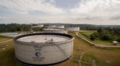 Una vista panorámica de la tanquería de Petroecuador, en marzo de 2019.