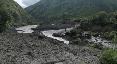 El ECU-911 activó la respuesta de organismos de socorro por deslizamiento de tierra en Chunchi, el 12 de febrero de 2021.