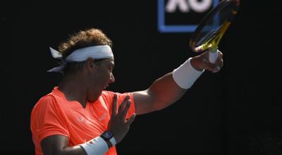 Rafael Nadal, durante su partido por los cuartos de final del Abierto de Australia, el lunes 15 de febrero de 2021.